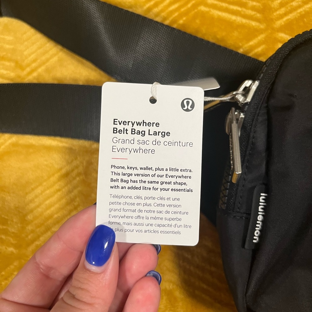 Lululemon Everywhere Belt Bag Large - Picture 3 of 3